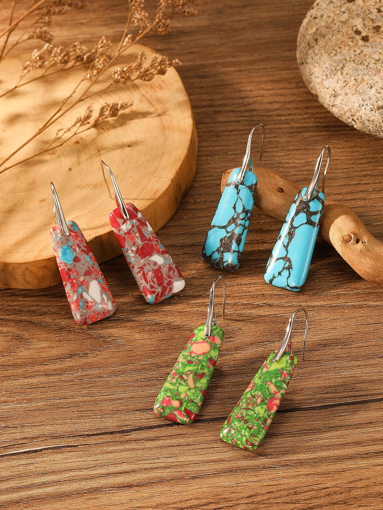 Käsintehty vintage Korvarengas