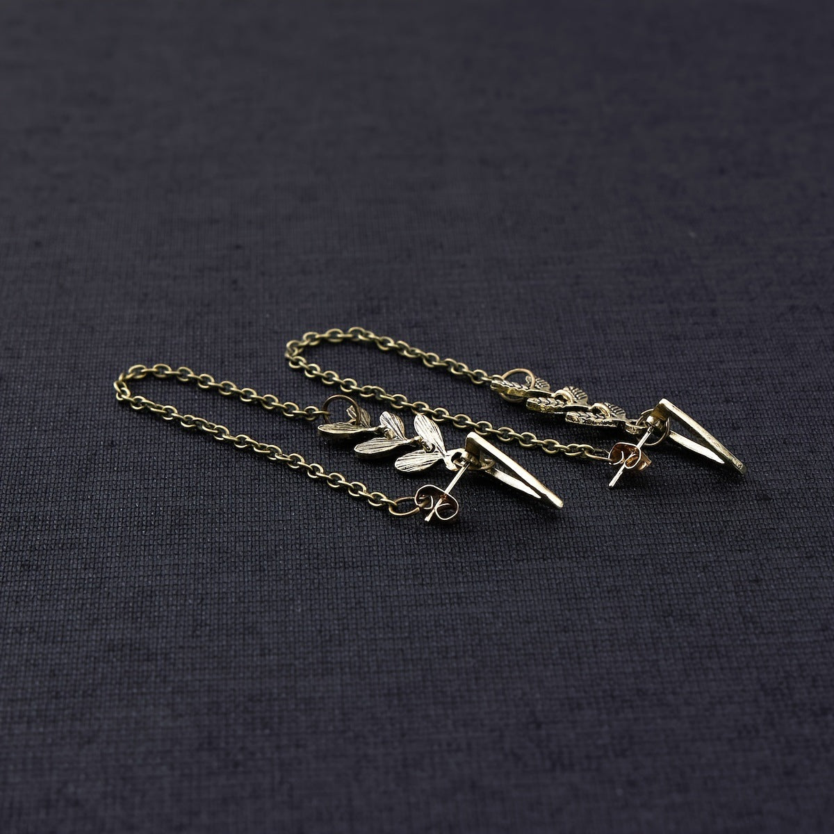 Käsintehty vintage Korvarengas