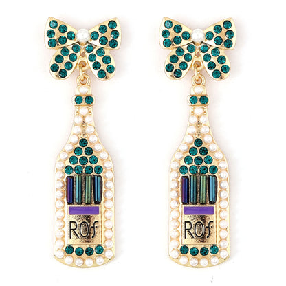 Hurmaava Helmi Korvarengas jokaiseen tilaisuuteen