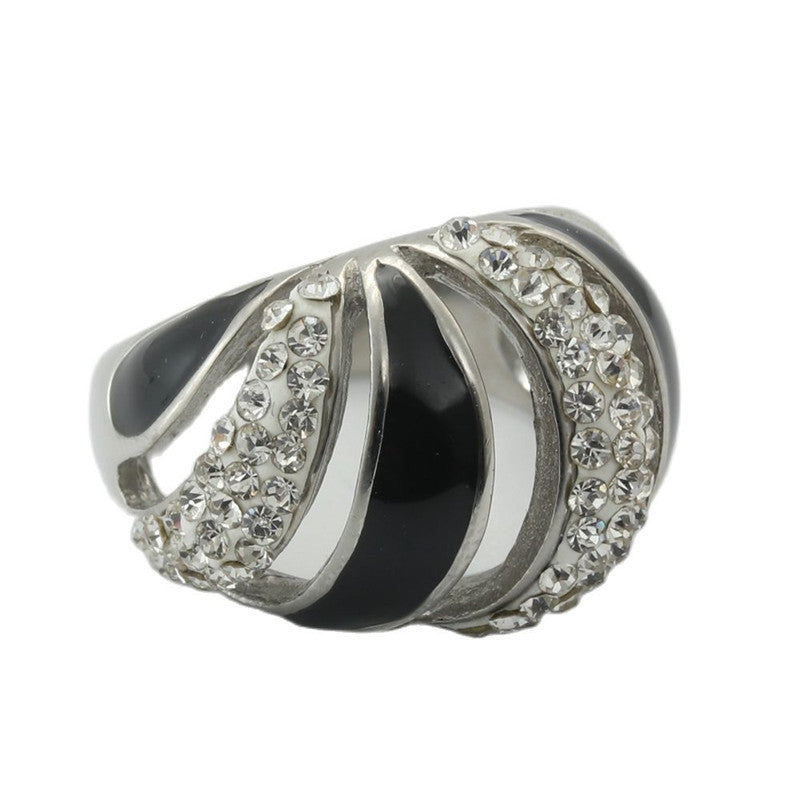 Upea Sormus päivittäiseen käyttöön