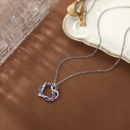 Klassinen Kaulakoru ajattomalla viehätyksellä