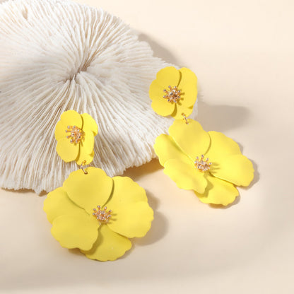 Upea Helmi Korvarengas päivittäiseen käyttöön