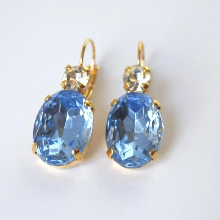 Romanttinen Korvarengas erityisiin hetkiin