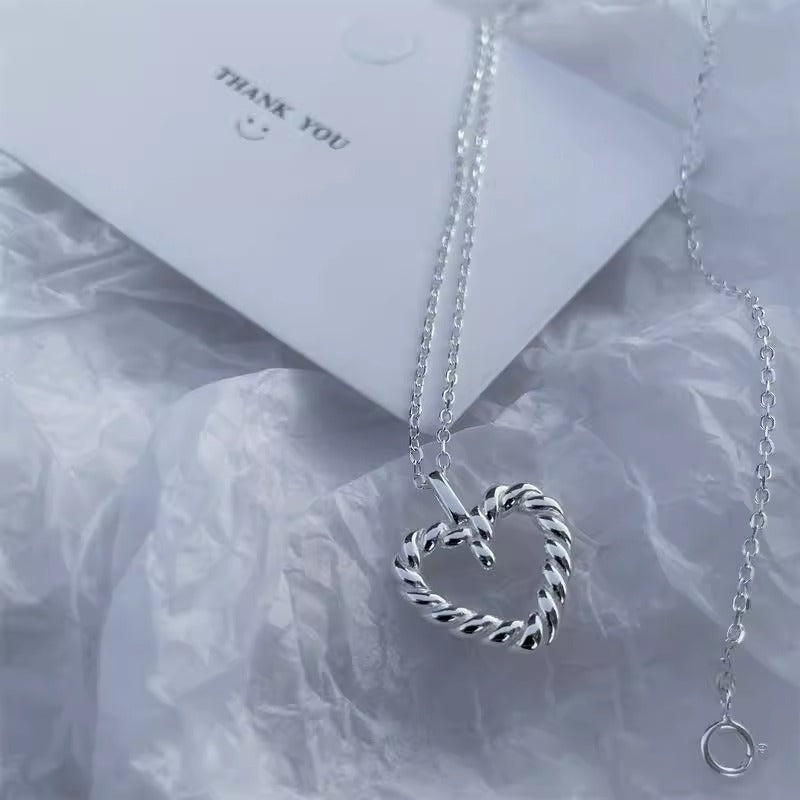 Elegantti Kaulakoru jokaiseen tilaisuuteen