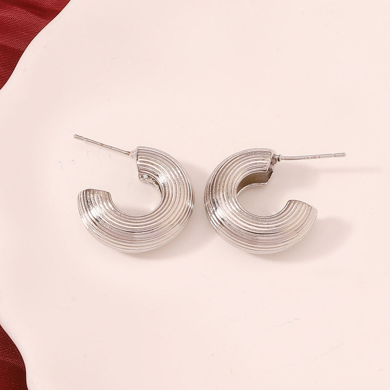 Herkkä käsityö Korvarengas