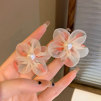 Elegantti Korvarengas jokaiseen tilaisuuteen