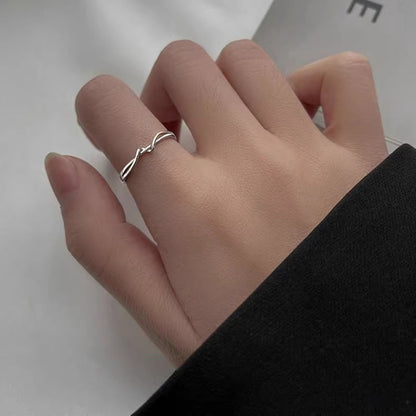 Kaunis Sormus ainutlaatuisella tyylillä