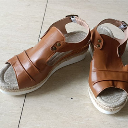 Klassiset Ortopediset Sandaalit Ajattomalla Tyylillä