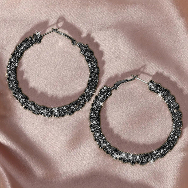 Käsintehty vintage Korvarengas