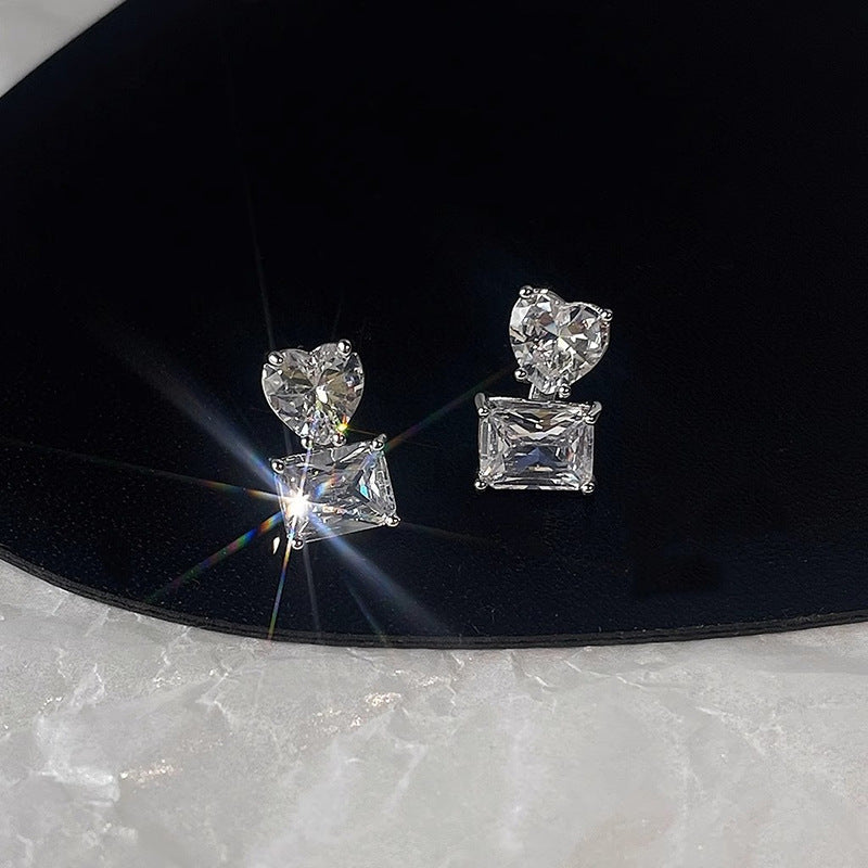 Hurmaava Korvarengas jokaiseen tilaisuuteen