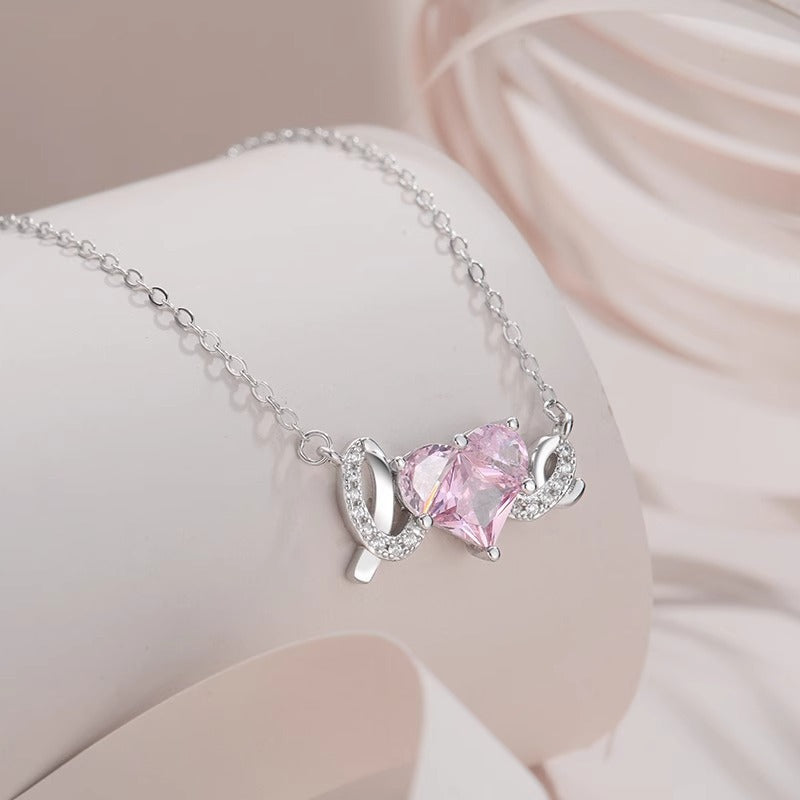 Herkkä käsityö Koru