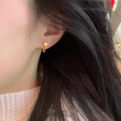 Klassinen Kulta Korvarengas ajattomalla viehätyksellä