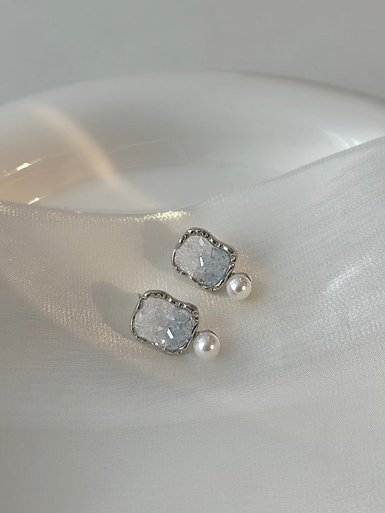 Elegantti Korvarengas jokaiseen tilaisuuteen