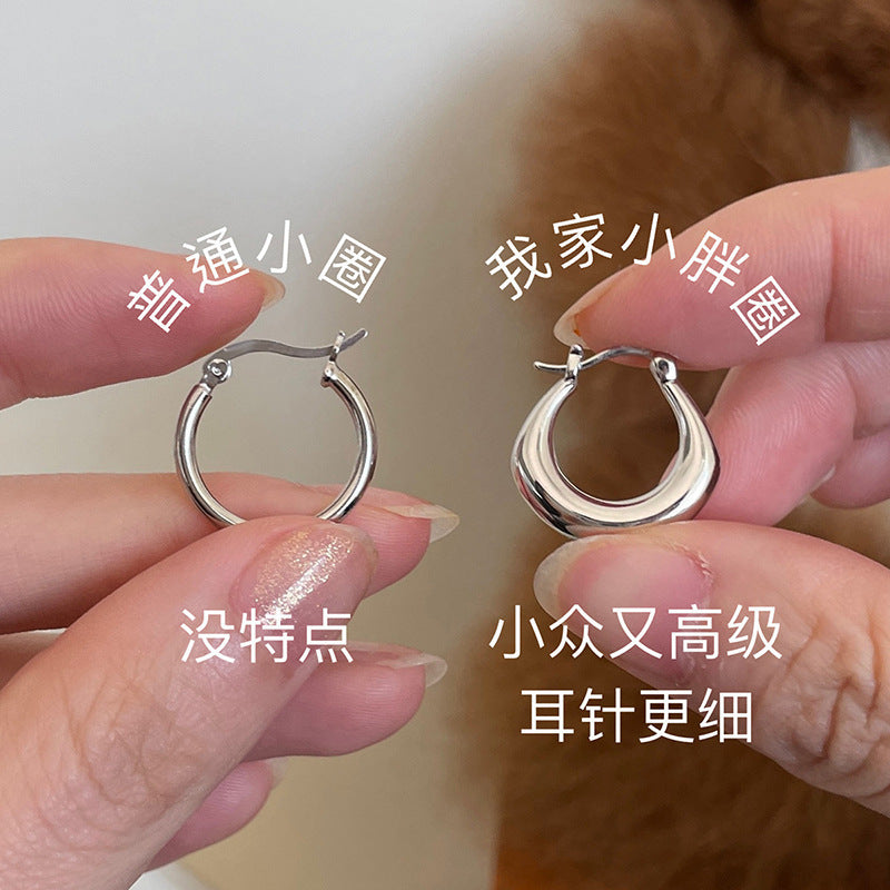 Hurmaava Korvarengas jokaiseen tilaisuuteen