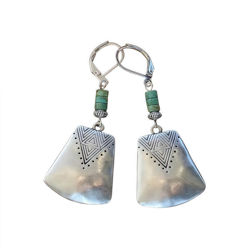 Hurmaava Sormus jokaiseen tilaisuuteen