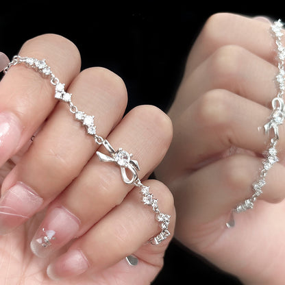 Klassinen Koru ajattomalla viehätyksellä