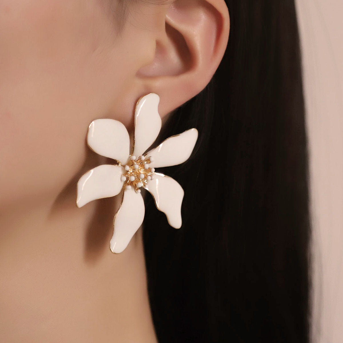 Herkkä käsityö Korvarengas