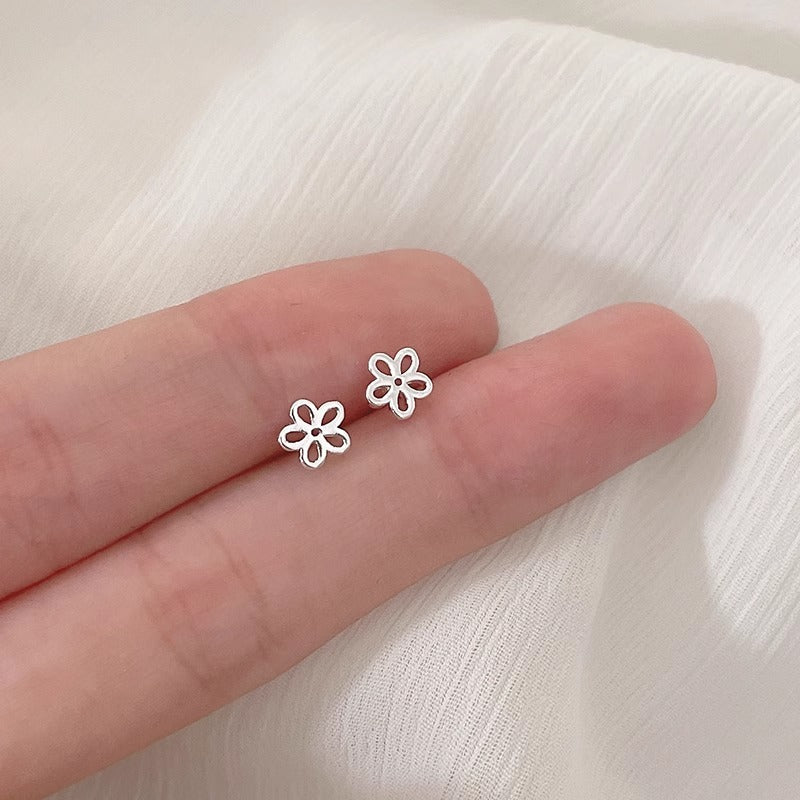 Herkkä käsityö Korvarengas