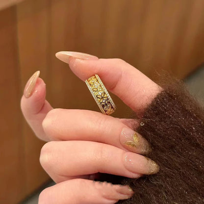 Elegantti Kulta Sormus jokaiseen tilaisuuteen