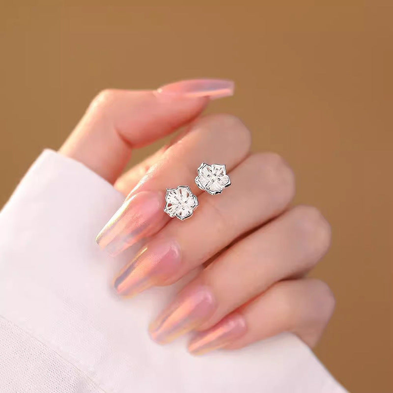 Herkkä käsityö Koru