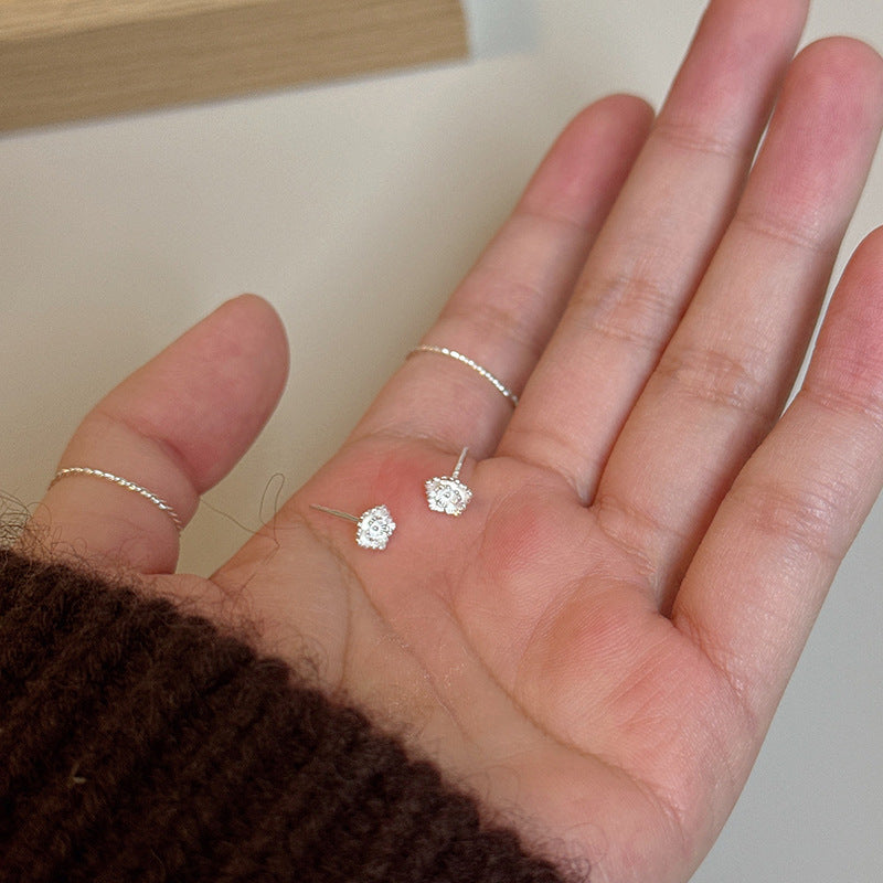 Elegantti Koru jokaiseen tilaisuuteen