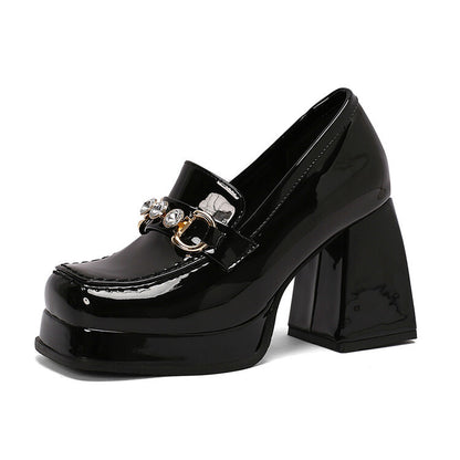 Tyylikkäät Ortopediset Kengät Ainutlaatuisella Muotoilulla