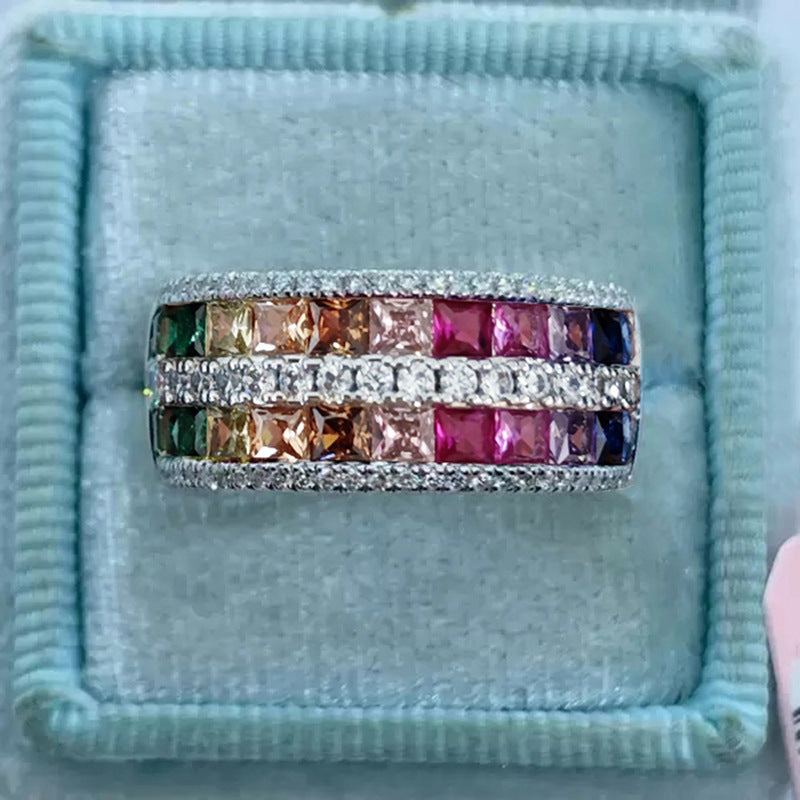 Käsintehty vintage Koru