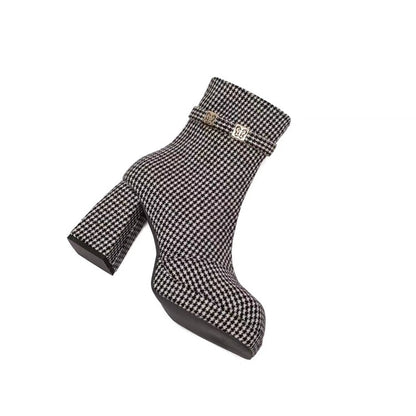 Sulavalinaiset Ortopediset Saappaat Moderniin Tyyliin