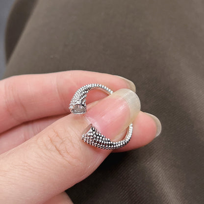 Romanttinen Sormus erityisiin hetkiin