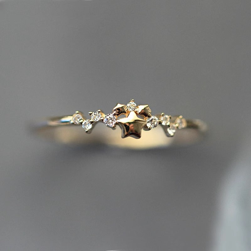 Elegantti Sormus jokaiseen tilaisuuteen