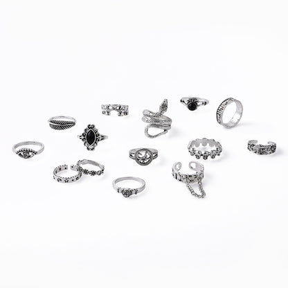 Klassinen Sormus ajattomalla viehätyksellä