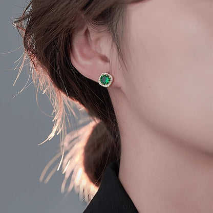 Klassinen Korvarengas ajattomalla viehätyksellä