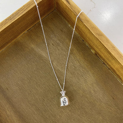 Herkkä käsityö Kaulakoru