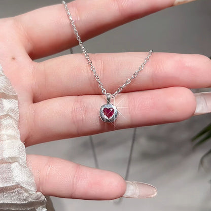 Käsintehty vintage Kaulakoru