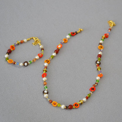 Käsintehty vintage Kaulakoru