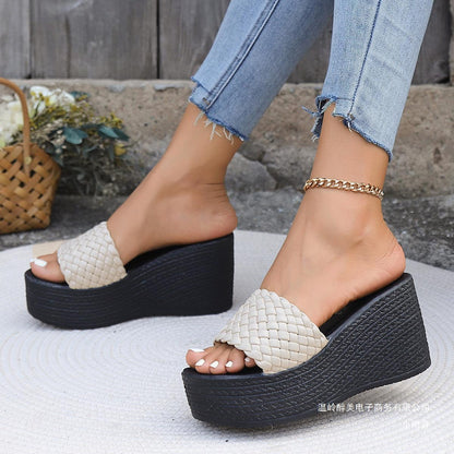 Klassiset Ortopediset Sandaalit Ajattomalla Tyylillä