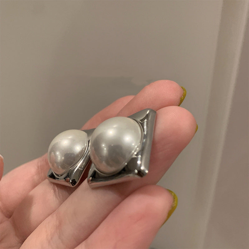 Upea Helmi Korvarengas päivittäiseen käyttöön