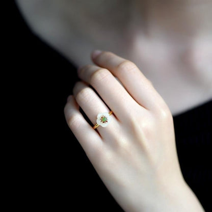 Elegantti Kulta Sormus jokaiseen tilaisuuteen