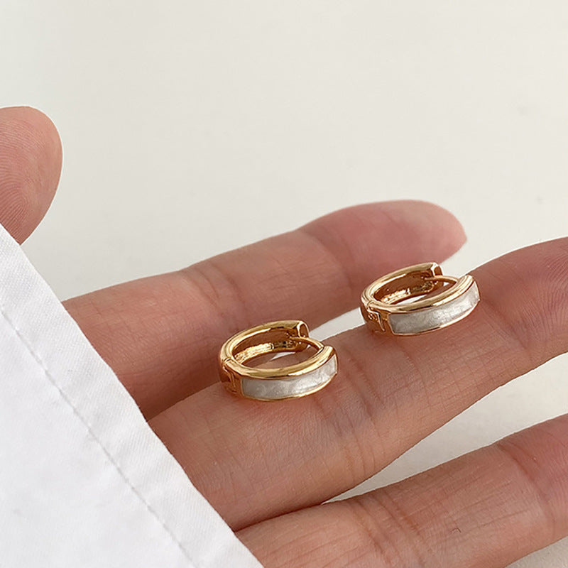 Hurmaava Korvarengas jokaiseen tilaisuuteen