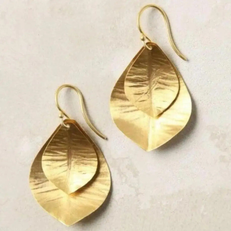 Hurmaava Kulta Sormus jokaiseen tilaisuuteen