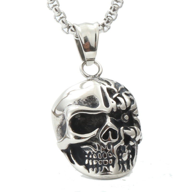 Klassinen Kaulakoru ajattomalla viehätyksellä