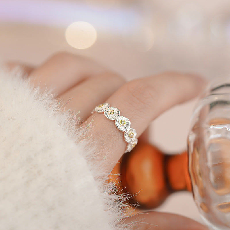 Hurmaava Koru jokaiseen tilaisuuteen