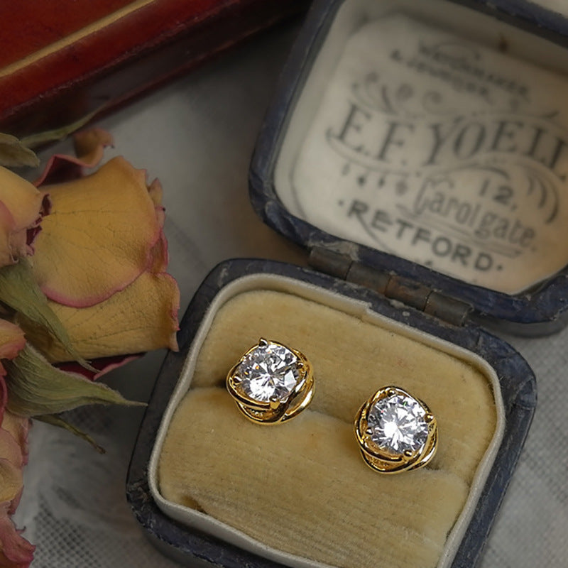 Klassinen Korvarengas ajattomalla viehätyksellä