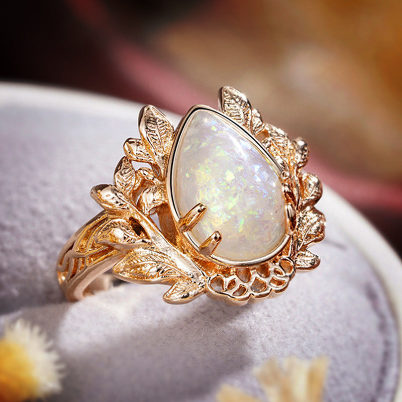 Elegantti Koru jokaiseen tilaisuuteen