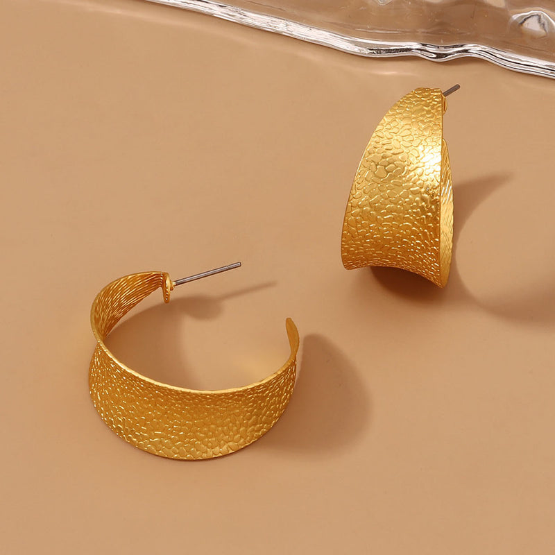 Käsintehty vintage Korvarengas