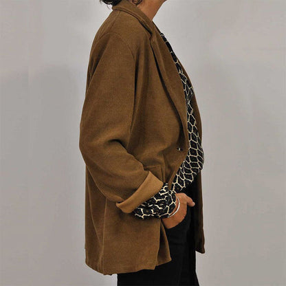 Elegantly Styled Blouse for Everyday Wear