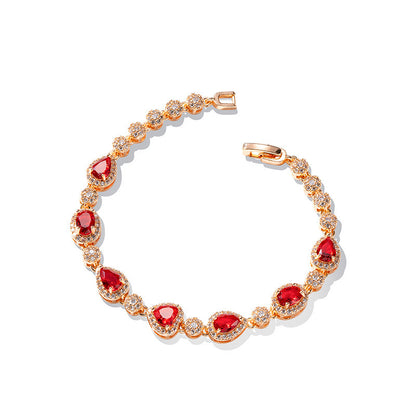 Kaunis Koru ainutlaatuisella tyylillä