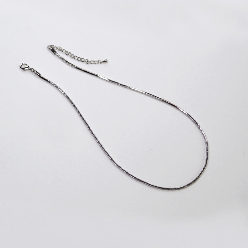 Käsintehty vintage Kaulakoru