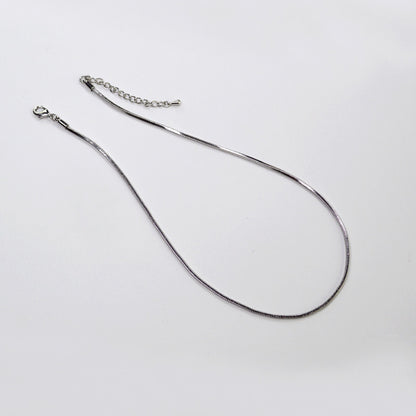 Käsintehty vintage Kaulakoru