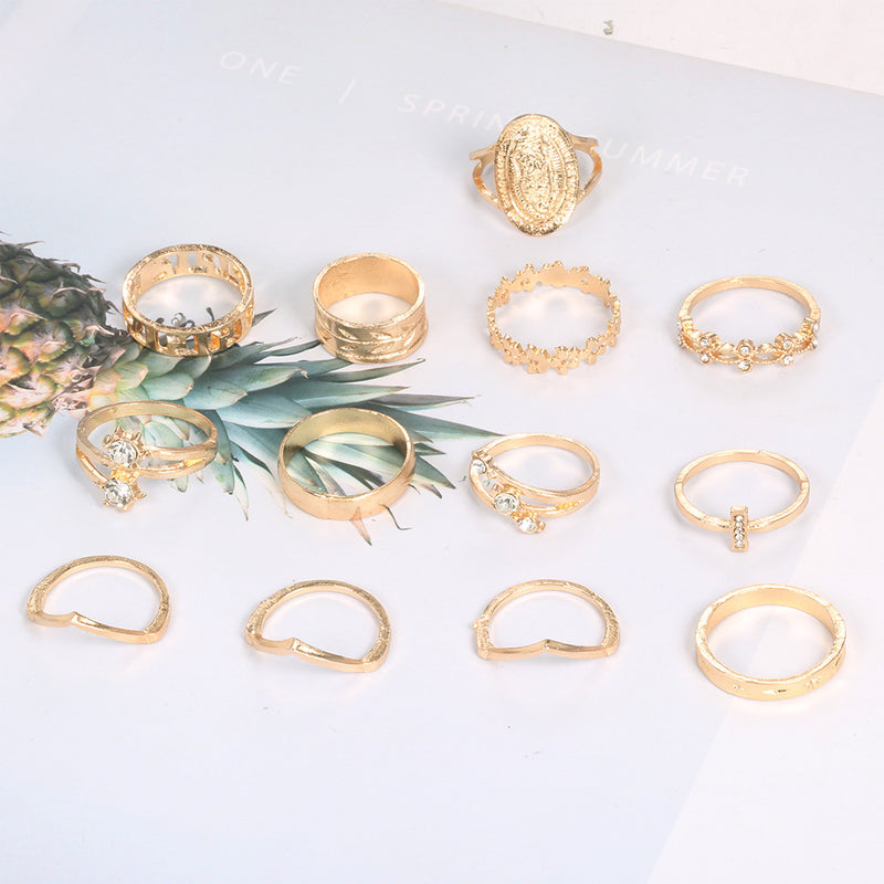 Klassinen Sormus ajattomalla viehätyksellä